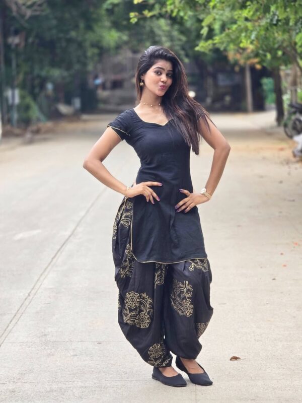 Kurti Doti Set