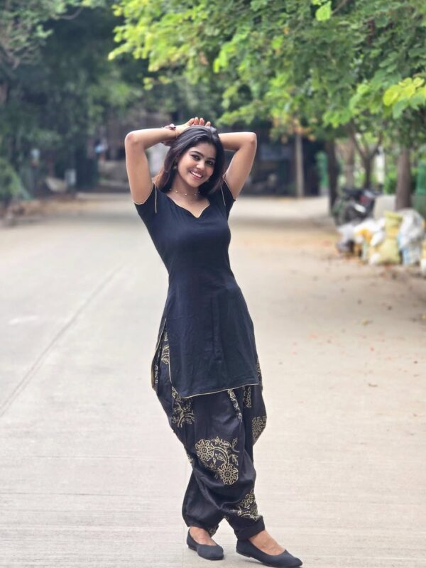 Kurti Doti Set