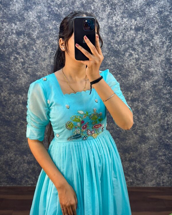 Western Maxi