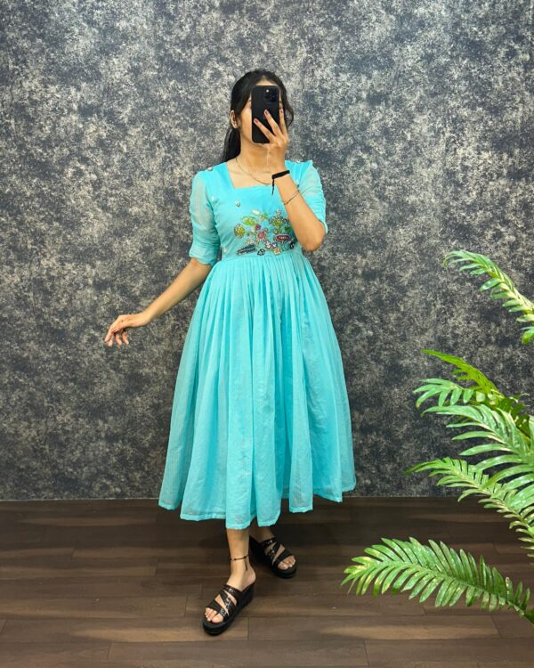 Western Maxi