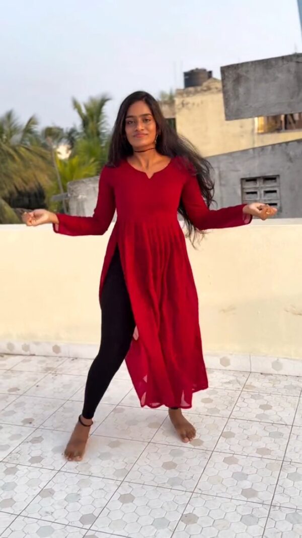 Nyra Cut Kurti