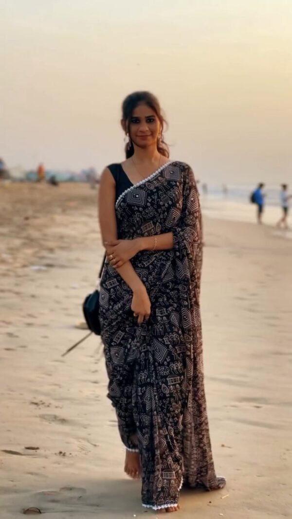 Trending Art Doodle Saree