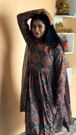 Asthetic Kurti Set