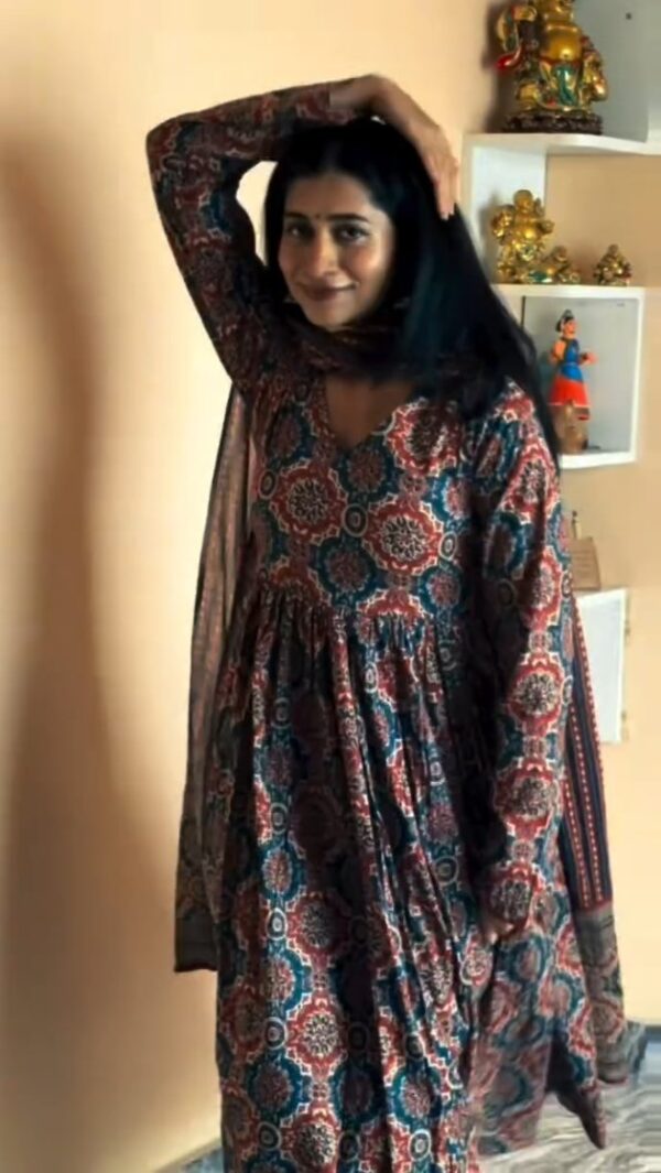 Asthetic Kurti Set